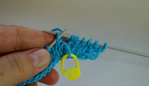 ​Turkish Braid Knit Stitch