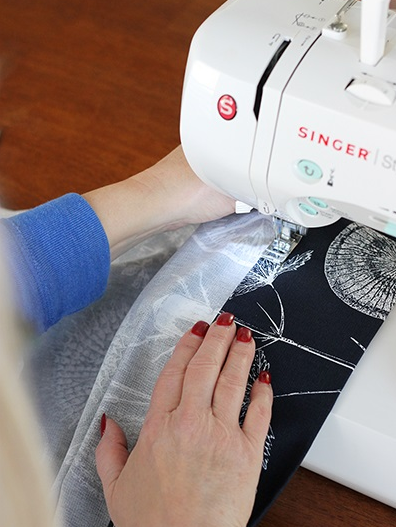 ​Curtains with Eyelet Holes