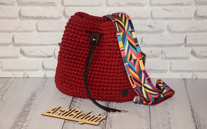 Inspiration. Knit and Crochet Bags.