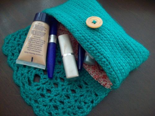 Inspiration. Knit and Crochet Beauty Bags.