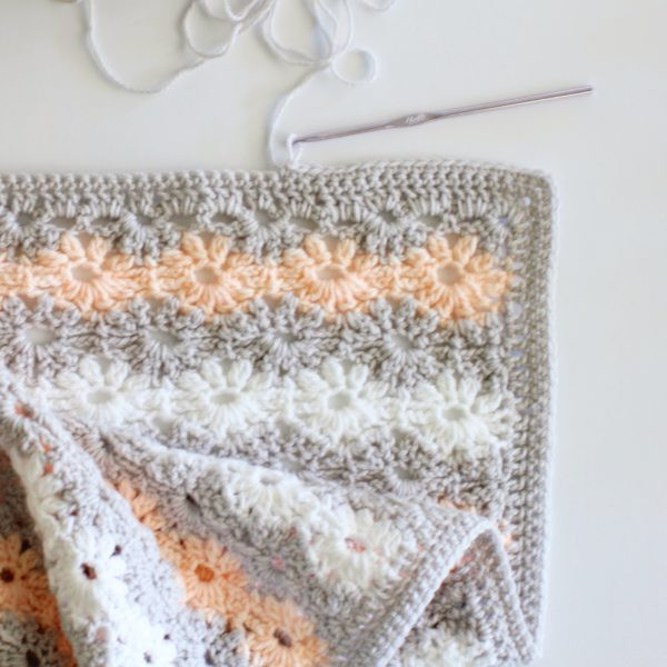 Comprehensive Guide to Creating a Cozy Baby Blanket with Bernat Baby Sport Yarn Comprehensive Guide to Creating a Cozy Baby Blanket with Bernat Baby Sport Yarn