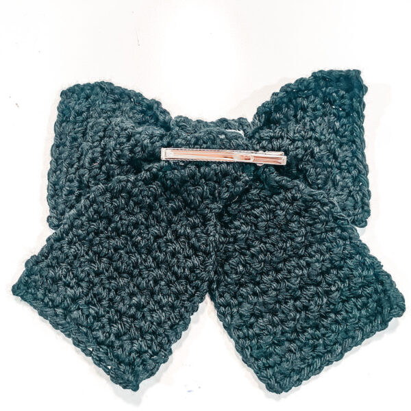 Helping our users. ​Crochet Bow Scrunch.