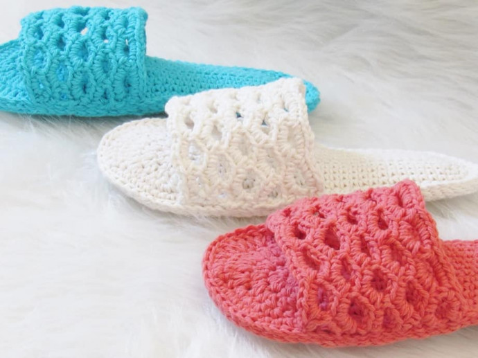 Helping our users. ​Crochet Summer Slippers with Open Toes.