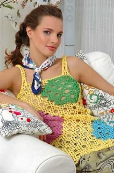 ​Crochet Yellow Top with Colorful Circles