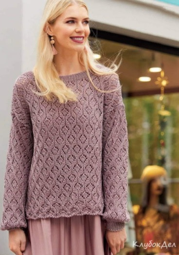 Knit Pullover with Fancy Leaves Knit Pullover with Fancy Leaves