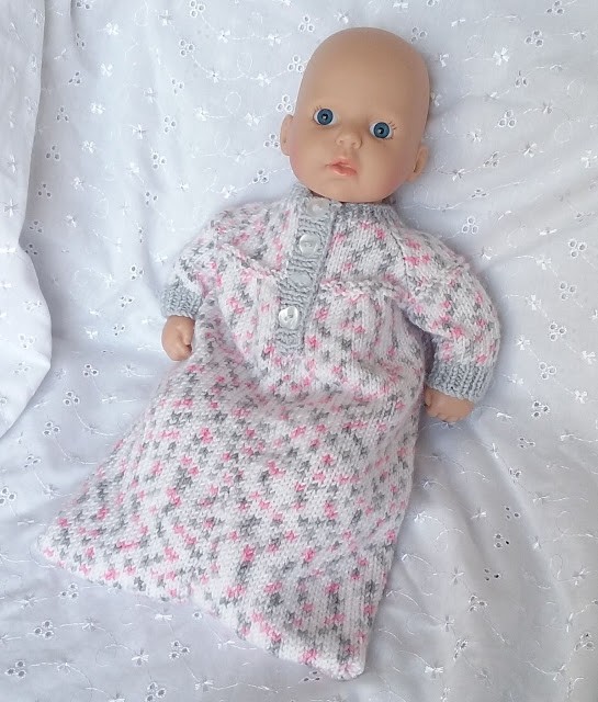 Helping our users. Sleeping Bag for Baby Annabell Doll. Helping our users. Sleeping Bag for Baby Annabell Doll.