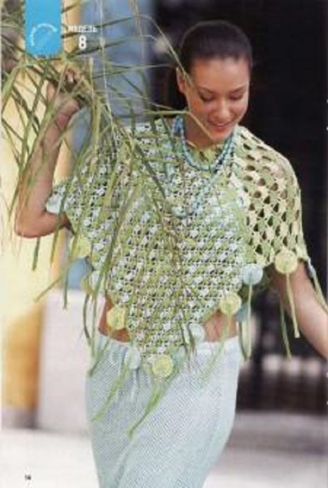 Complete Guide to Crocheting a Colorful Poncho with Patterns Complete Guide to Crocheting a Colorful Poncho with Patterns