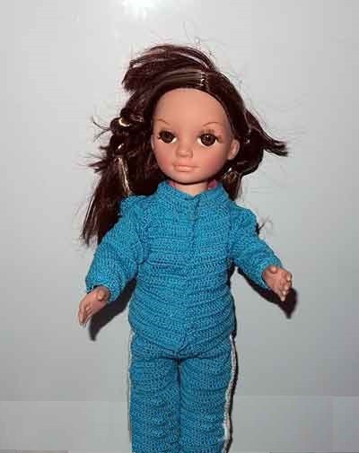Comprehensive Guide to Crochet a Stylish Hoodie for Dolls Comprehensive Guide to Crochet a Stylish Hoodie for Dolls