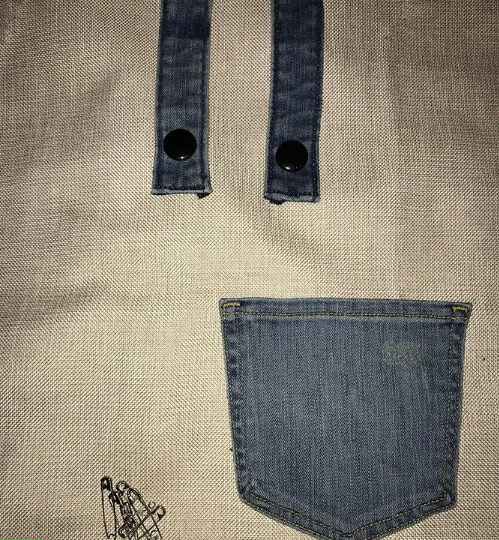 ​How to Decorate Clothes with Denim Pocket