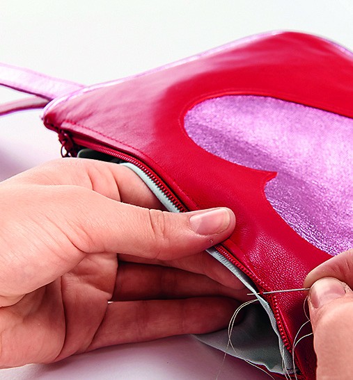 Leather Beauty Bag Leather Beauty Bag