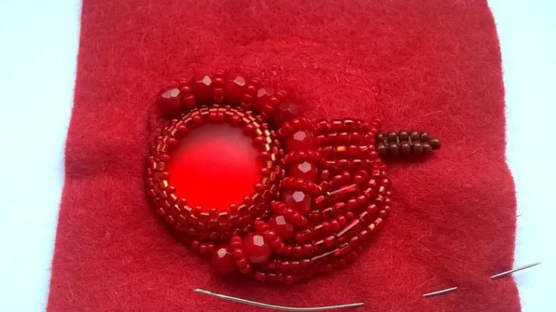 How to Create a Beautiful Felt Brooch: Step-by-Step Guide How to Create a Beautiful Felt Brooch: Step-by-Step Guide