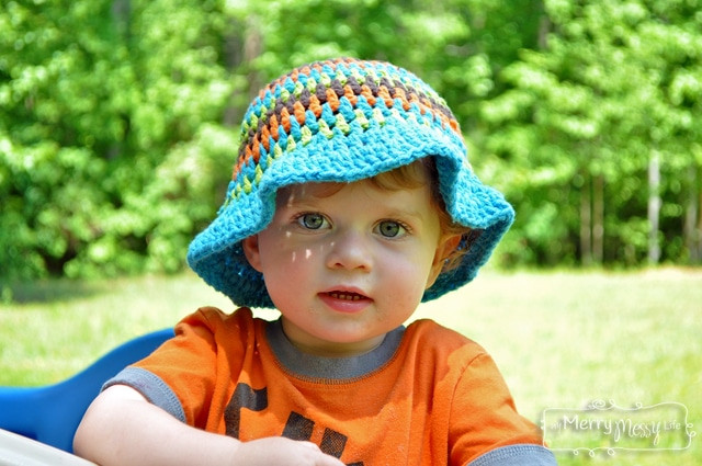 Complete Guide to Making a Crochet Baby Hat for 0-6 Months and 18 Months to 3 Years Complete Guide to Making a Crochet Baby Hat for 0-6 Months and 18 Months to 3 Years