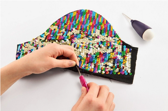 How to Decorate T-Shirt with Sequins How to Decorate T-Shirt with Sequins