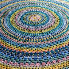 Discover the Beauty of Round Afghans: A Guide to Inspirational Patterns and Techniques
