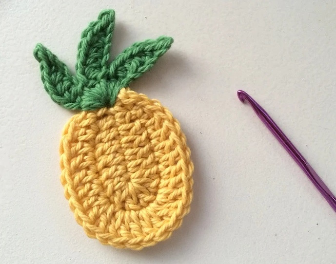 Create Beautiful Pineapple Crochet Drapery with Yellow and Green Yarn