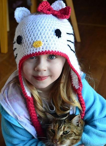 ​Hello Kitty Crochet Hat