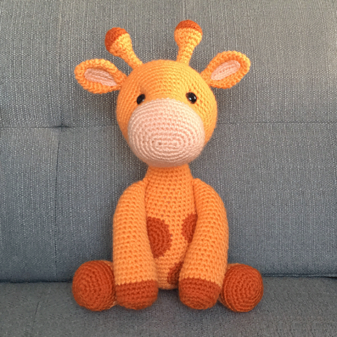 Helping our users. ​Cute Amigurumi Giraffe.