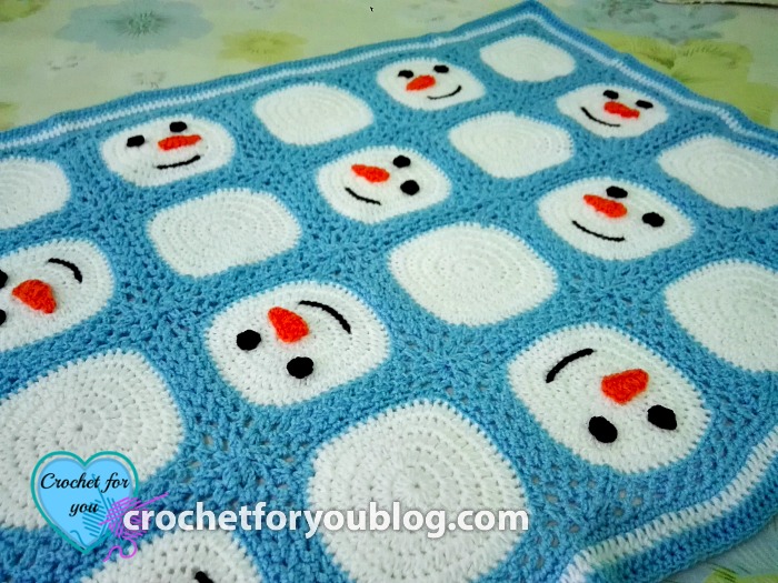 ​Crochet Snowman Squares Blanket
