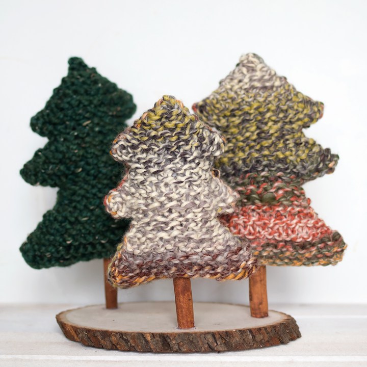 Knitted Christmas Trees Knitted Christmas Trees