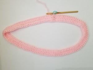 Helping our users. ​Crochet Mobius Wrap.