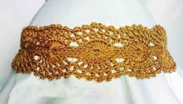 Helping our users. Simple and Nice Crochet Headband. Helping our users. Simple and Nice Crochet Headband.