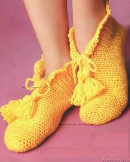 ​Crochet Yellow Slippers