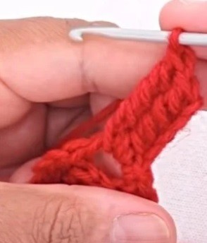 Helping our users. ​Crochet Volume Rose.