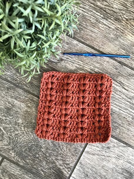 ​Crochet Pattern with Puff Stitches