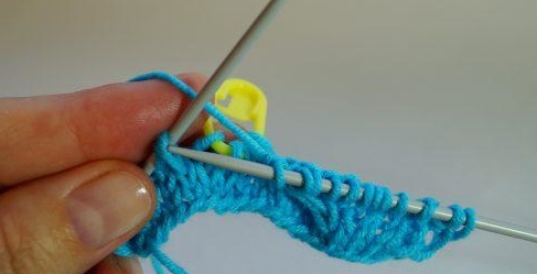 ​Turkish Braid Knit Stitch