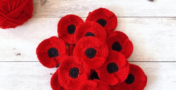 Helping our users. ​Crochet Poppy.