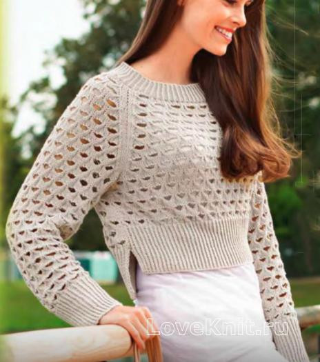 ​Knit Short Pullover with Holes Pattern