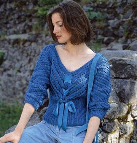 ​Romantic Blue Pullover