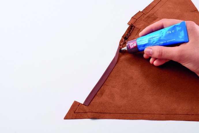 Stylish Triangle Leather Bag Stylish Triangle Leather Bag