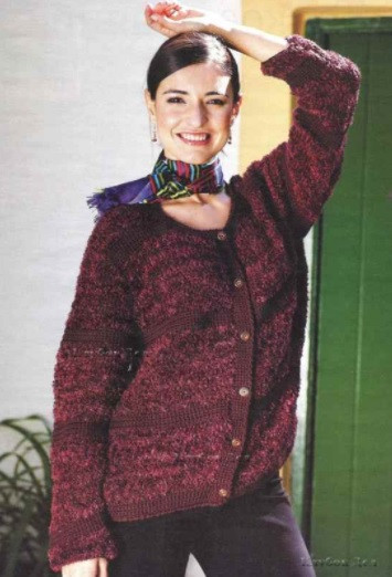 Complete Crochet Pattern for Stylish L-XL Cherry Color Sweater with Fringy Yarn Complete Crochet Pattern for Stylish L-XL Cherry Color Sweater with Fringy Yarn