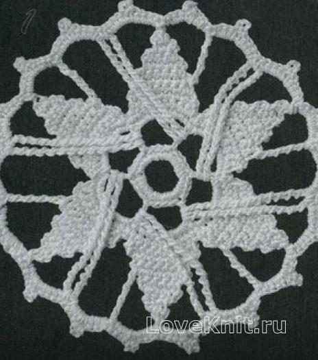 ​Crochet Circle Ornament