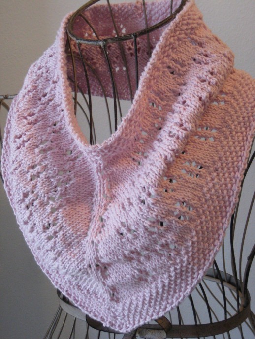 Explore Unique and Creative Knit Cowls for Every Season Explore Unique and Creative Knit Cowls for Every Season