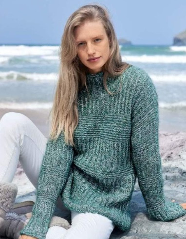 Complete Knitting Instructions for a Stylish Sweater Using Mélange Emerald and Silver Yarn