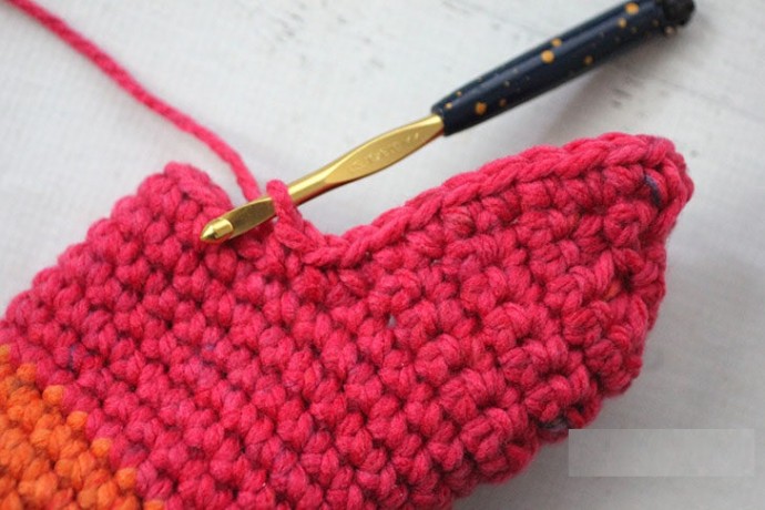 ​Helping our users. Crochet Bulky Slipper Socks.