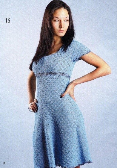 Complete Crochet Pattern Guide for a Chic Light-Blue Garment with Mélange Yarn Complete Crochet Pattern Guide for a Chic Light-Blue Garment with Mélange Yarn