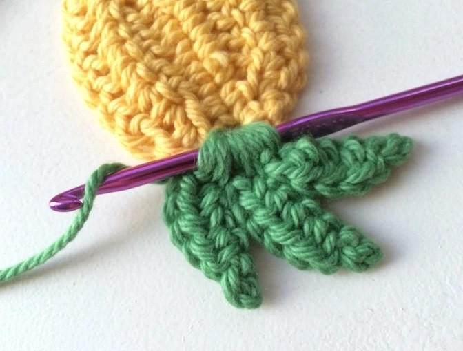 Create Beautiful Pineapple Crochet Drapery with Yellow and Green Yarn