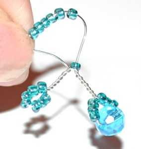 Create a Stunning Diadem with Beads and Ribbons: A Step-by-Step Guide Create a Stunning Diadem with Beads and Ribbons: A Step-by-Step Guide