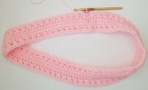 Helping our users. ​Crochet Mobius Wrap.