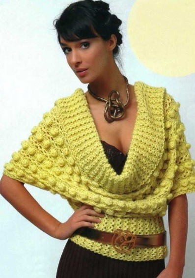 ​Knit Yellow Pullover with Unusual Collar