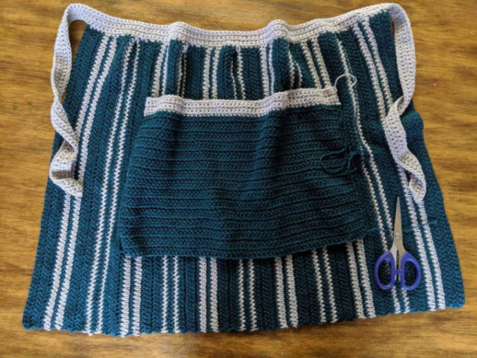 ​Crochet Apron with Pocket