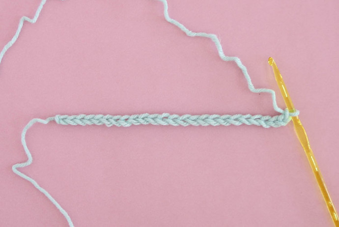 Step-by-Step Guide to Create a Unique Crochet Pattern with Chain Stitches Step-by-Step Guide to Create a Unique Crochet Pattern with Chain Stitches