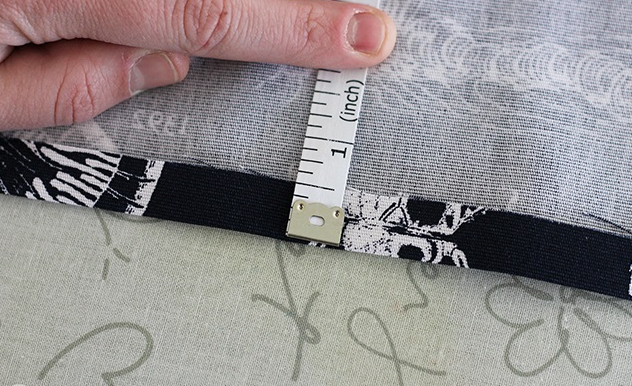 Curtains with Eyelet Holes Curtains with Eyelet Holes