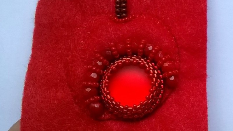How to Create a Beautiful Felt Brooch: Step-by-Step Guide How to Create a Beautiful Felt Brooch: Step-by-Step Guide
