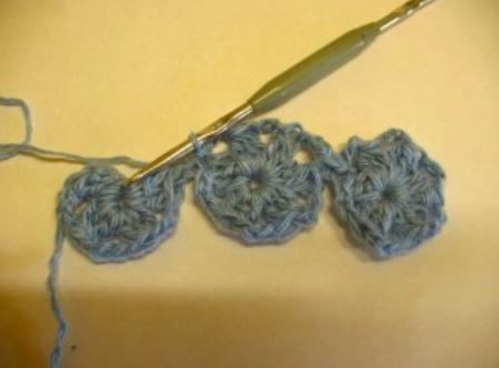 ​Dense Crochet Flower Motif