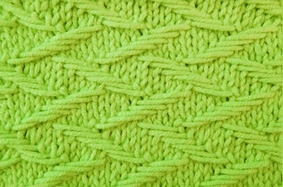 ​Zigzag Jacquard Knit Pattern