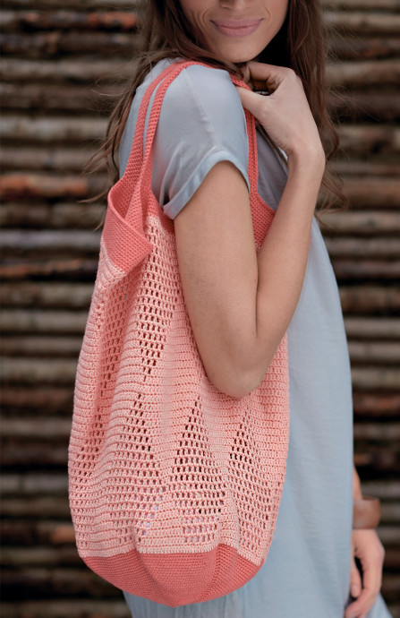 ​Coral and Pink Crochet Bag